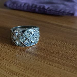 Grace & Heart Coronation ring size 9
